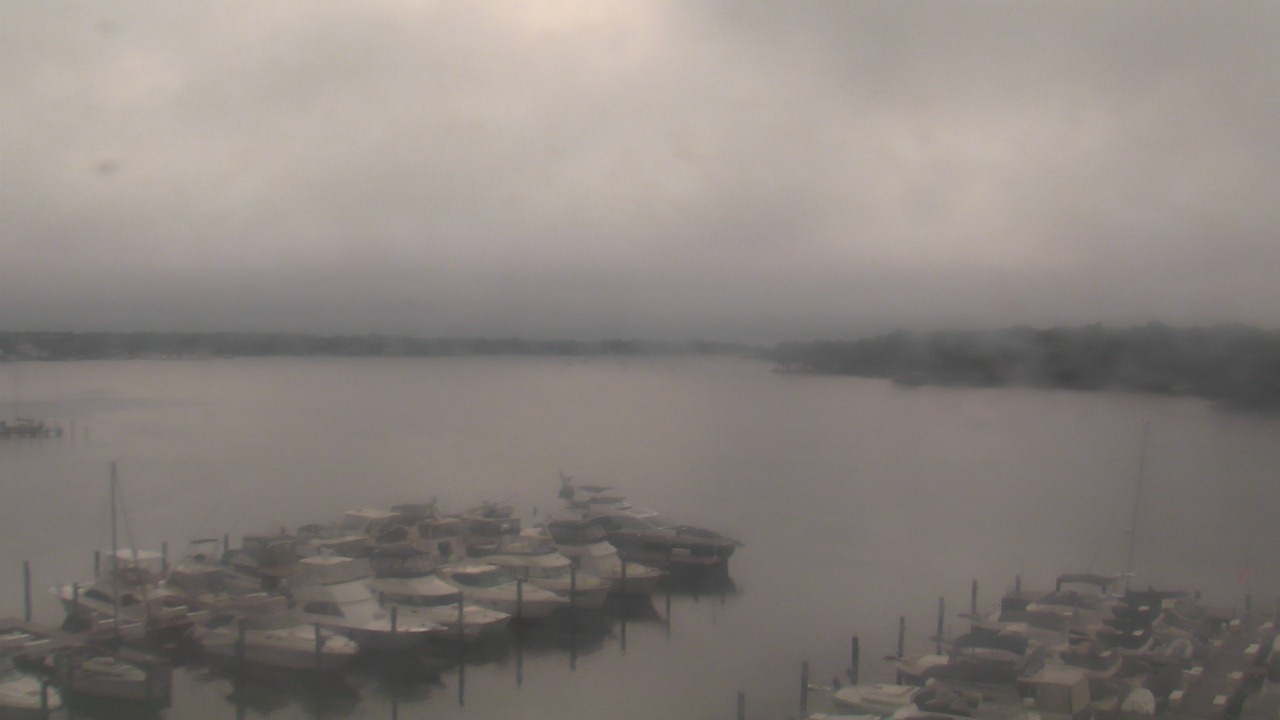 Thumbnail for current weather camera view from Emerald Coast Marine in Niceville, Florida