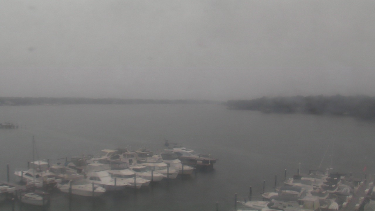 Thumbnail for current weather camera view from Emerald Coast Marine in Niceville, Florida