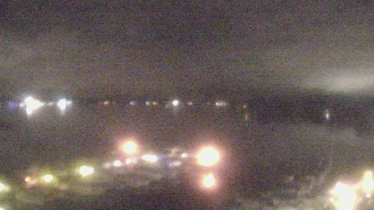 Thumbnail for current weather camera view from Emerald Coast Marine in Niceville, Florida