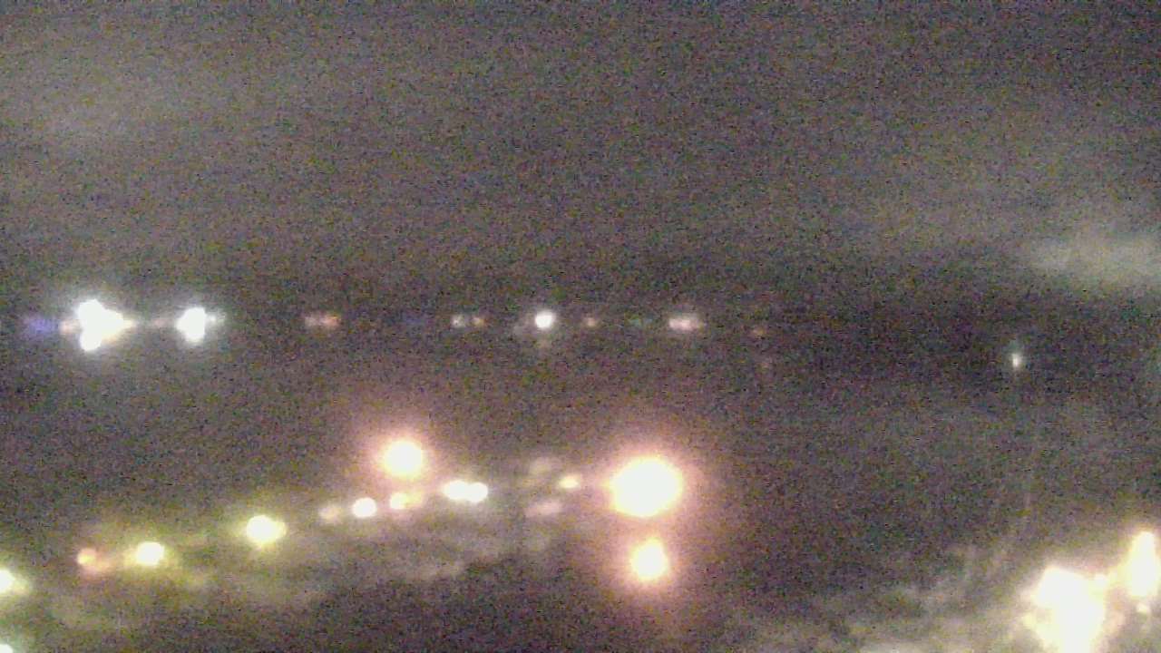 Thumbnail for current weather camera view from Emerald Coast Marine in Niceville, Florida