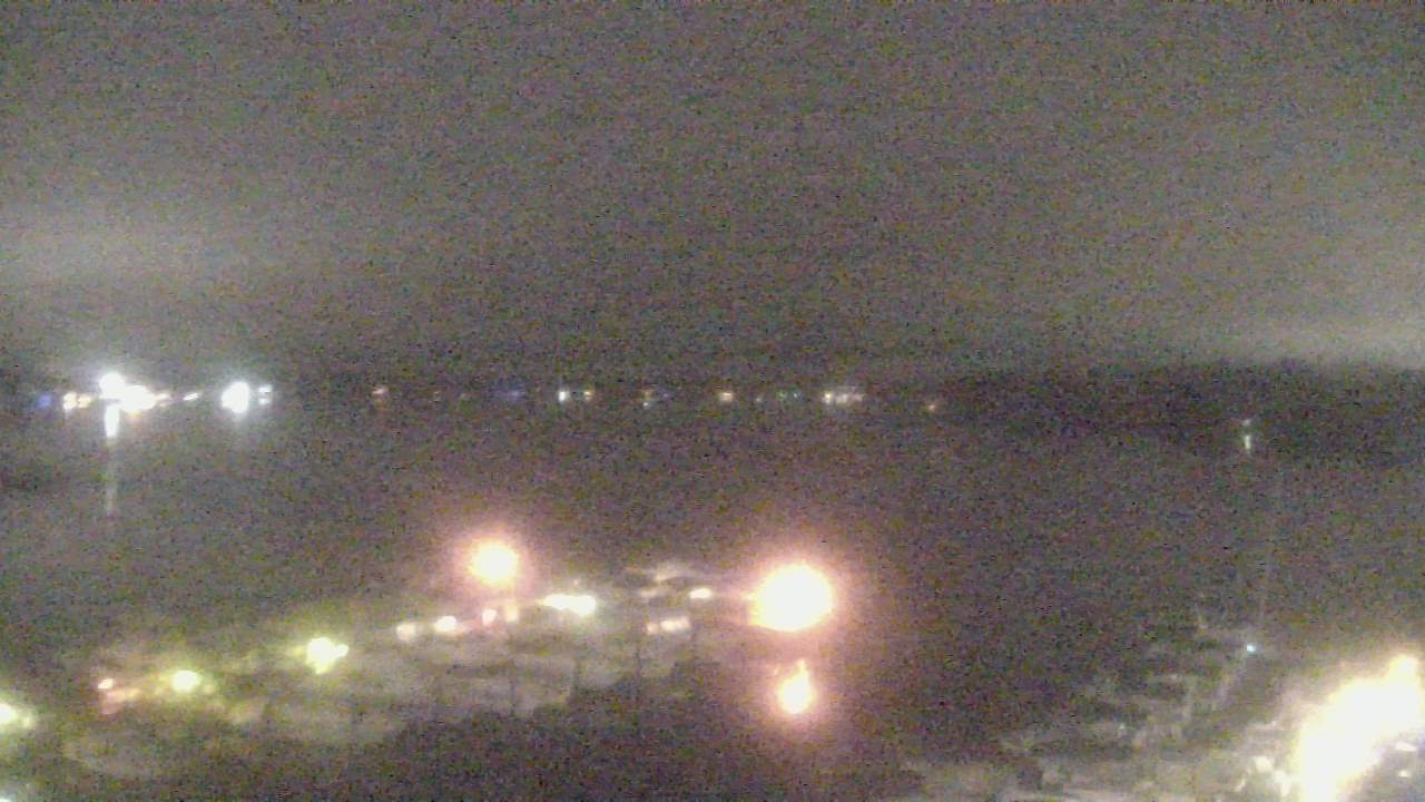 Thumbnail for current weather camera view from Emerald Coast Marine in Niceville, Florida