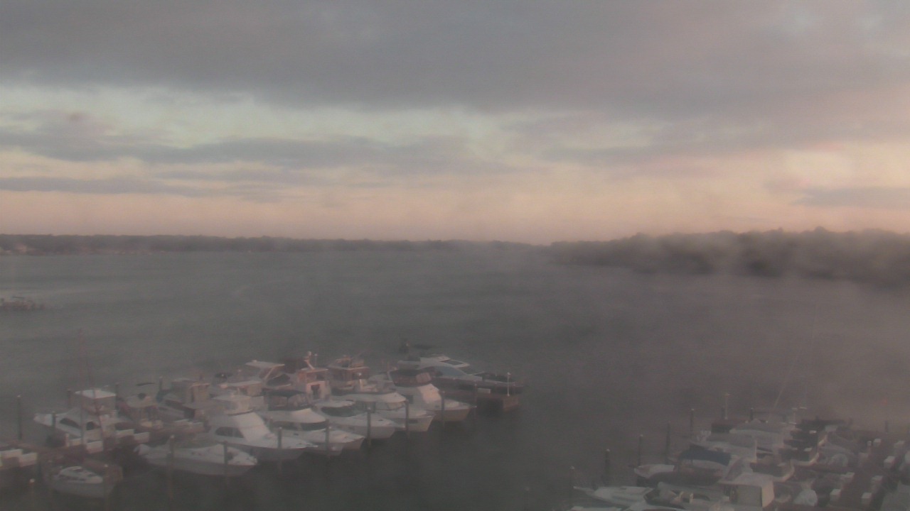 Thumbnail for current weather camera view from Emerald Coast Marine in Niceville, Florida