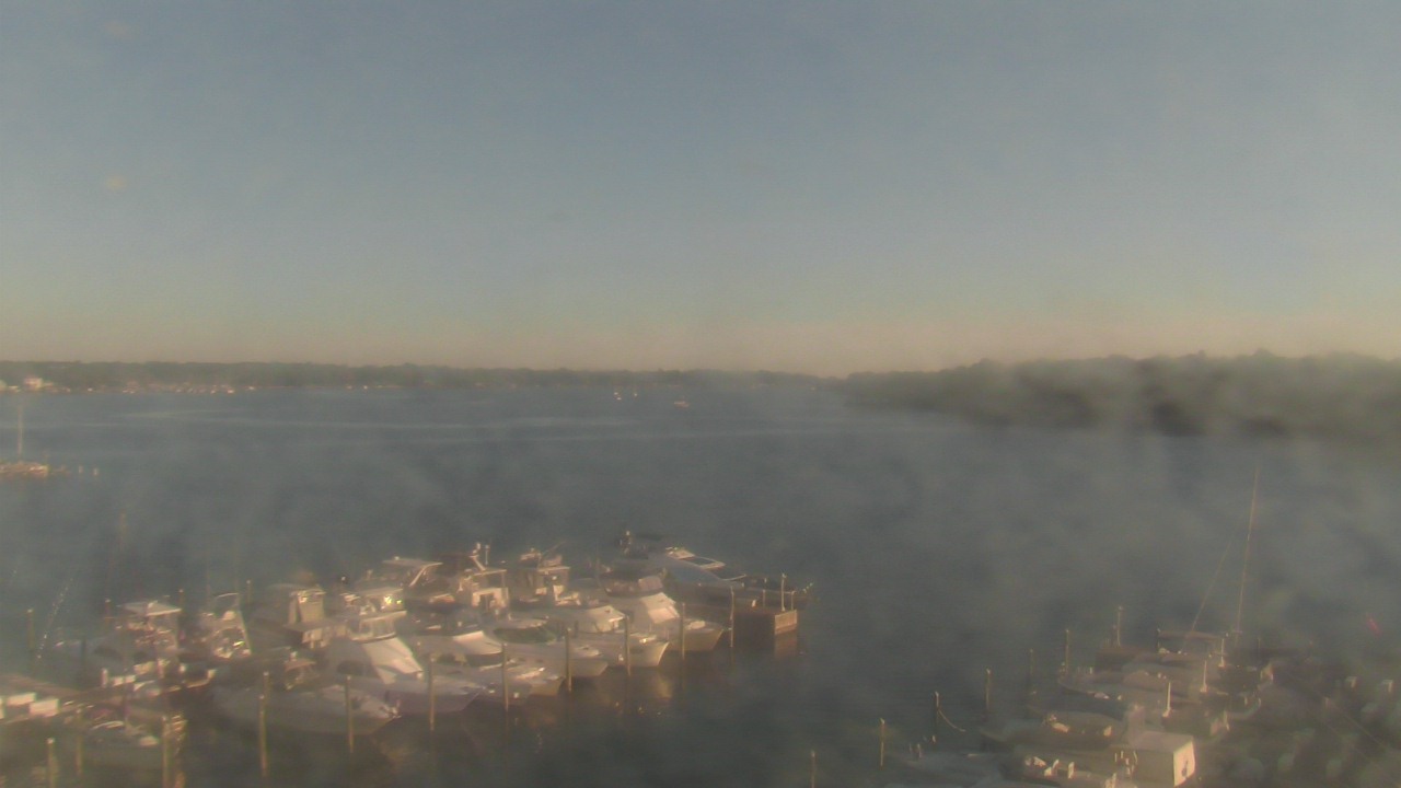 Thumbnail for current weather camera view from Emerald Coast Marine in Niceville, Florida