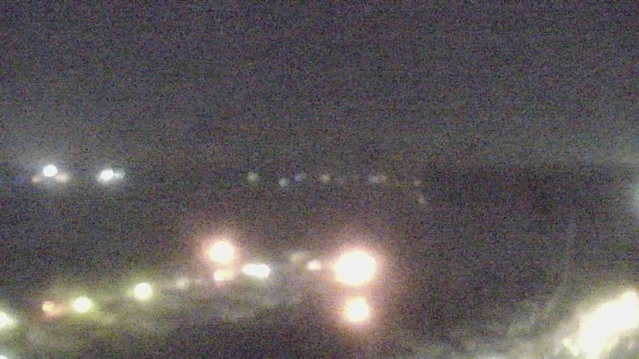 Thumbnail for current weather camera view from Emerald Coast Marine in Niceville, Florida