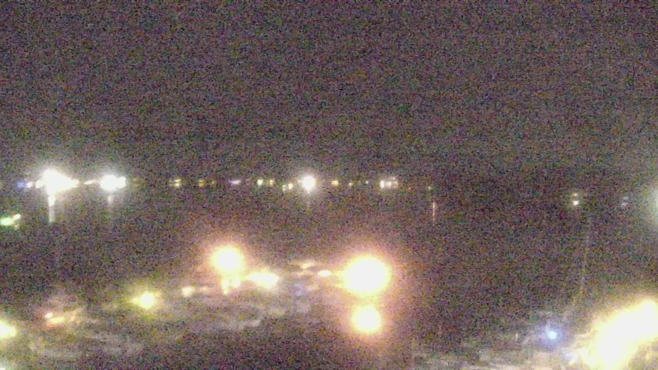 Thumbnail for current weather camera view from Emerald Coast Marine in Niceville, Florida