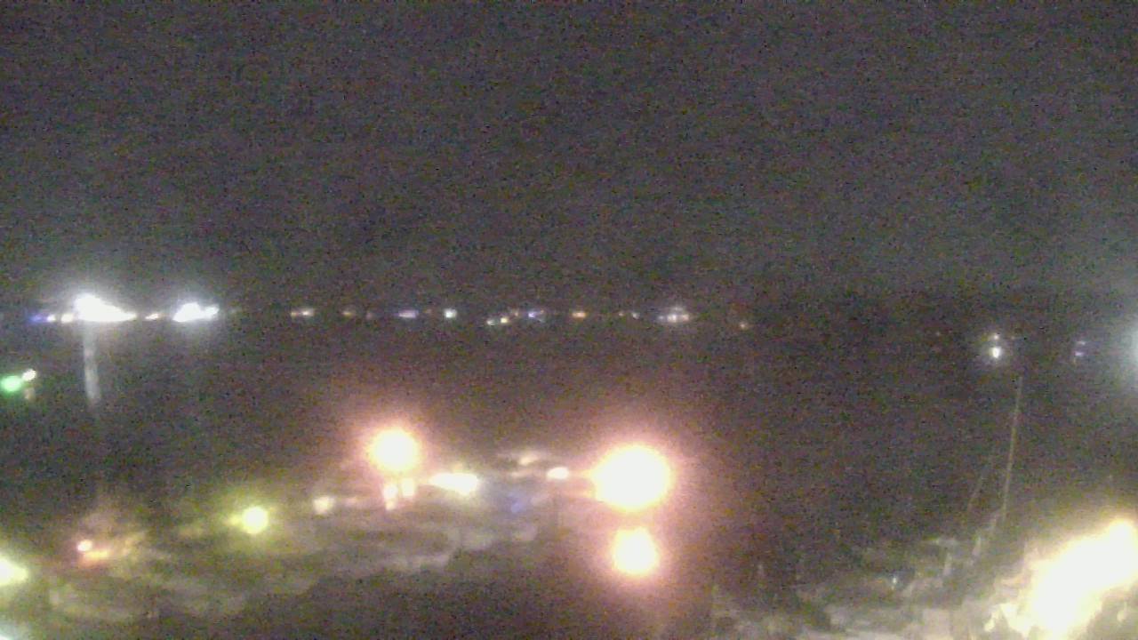Thumbnail for current weather camera view from Emerald Coast Marine in Niceville, Florida