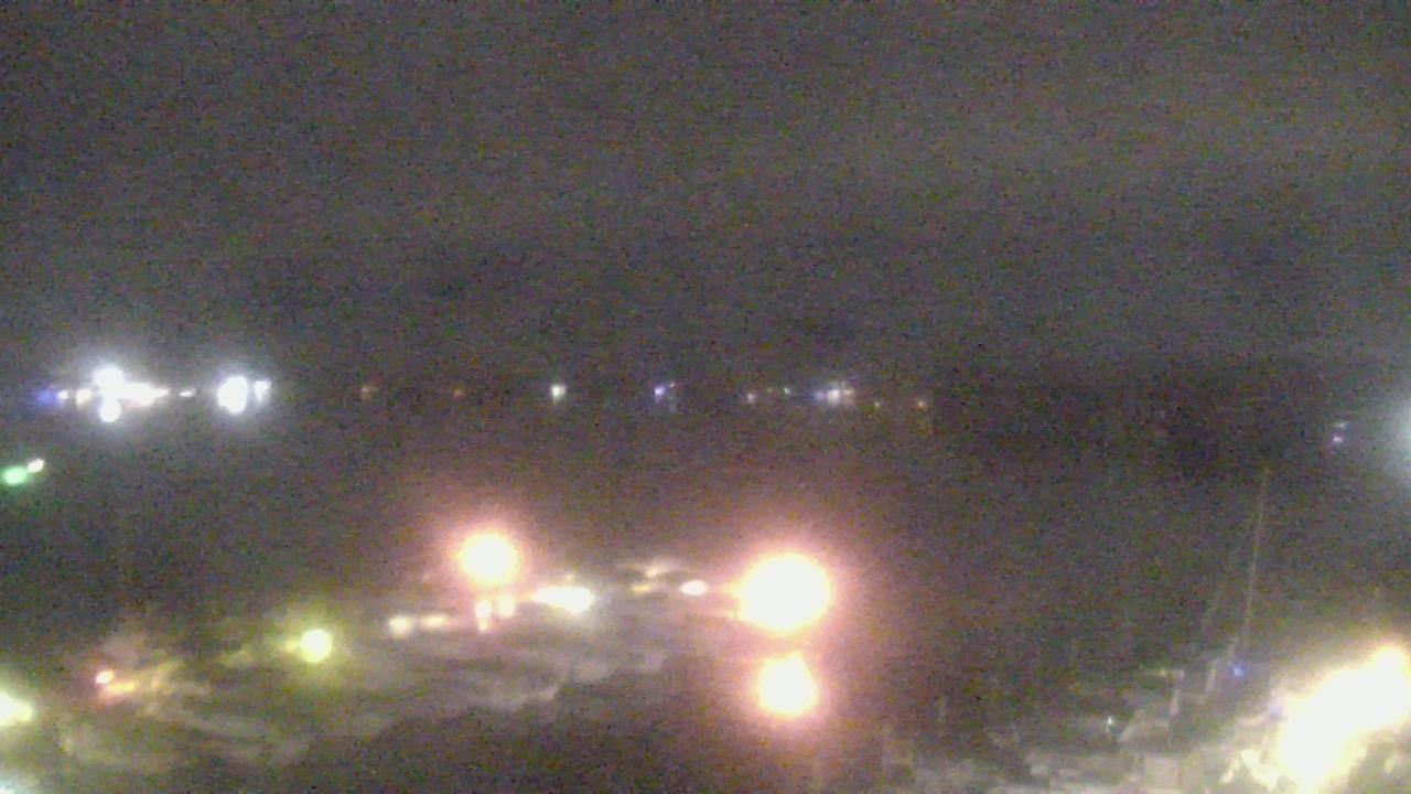 Thumbnail for current weather camera view from Emerald Coast Marine in Niceville, Florida