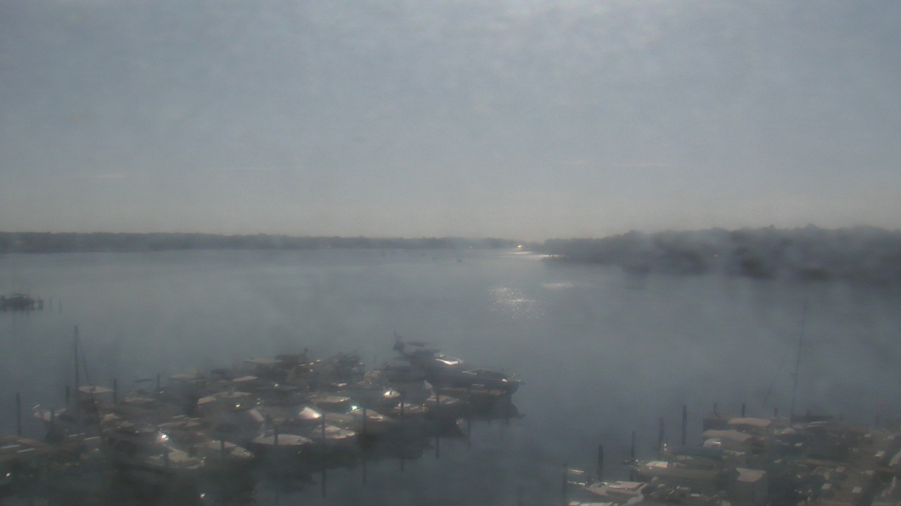 Thumbnail for current weather camera view from Emerald Coast Marine in Niceville, Florida