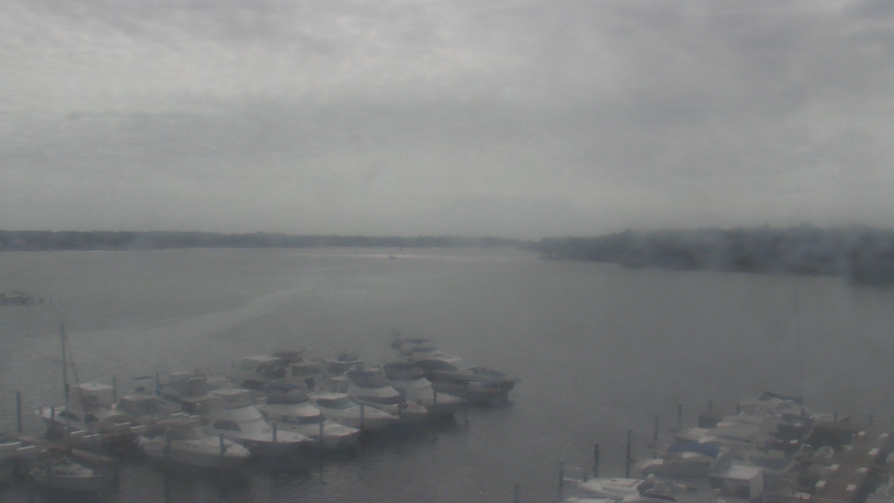 Thumbnail for current weather camera view from Emerald Coast Marine in Niceville, Florida