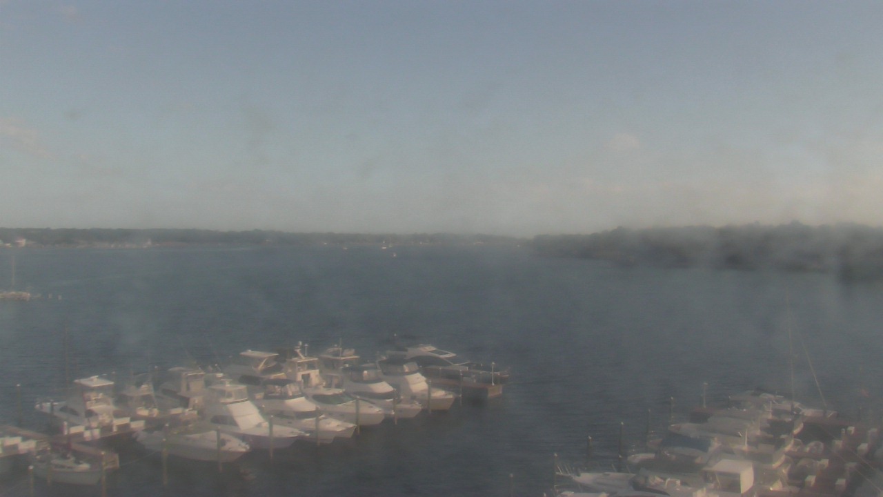 Thumbnail for current weather camera view from Emerald Coast Marine in Niceville, Florida