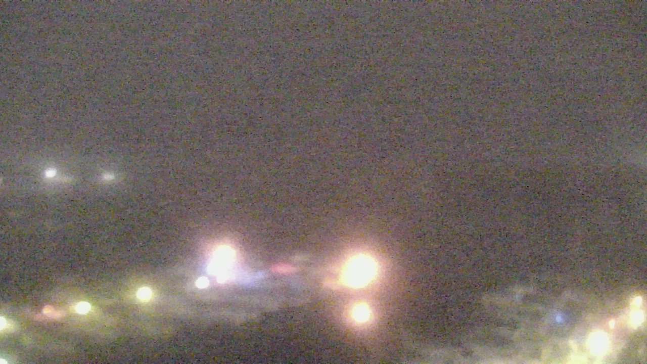 Thumbnail for current weather camera view from Emerald Coast Marine in Niceville, Florida