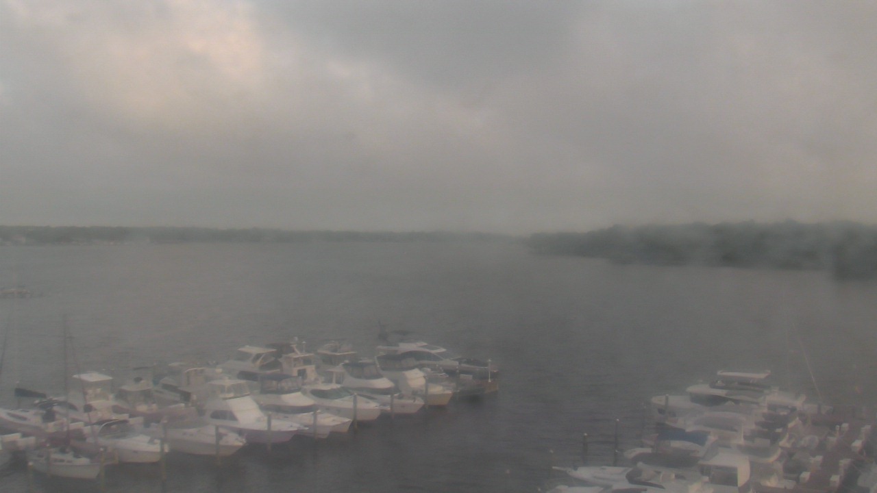 Thumbnail for current weather camera view from Emerald Coast Marine in Niceville, Florida