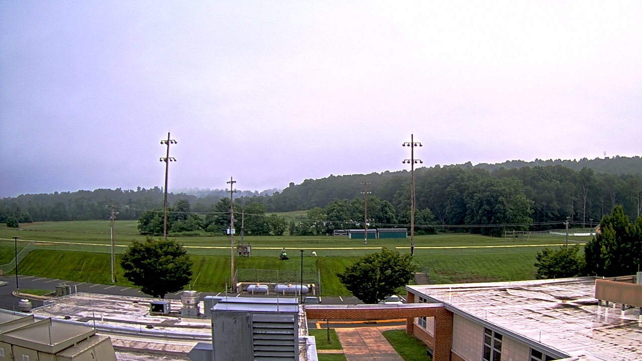 Thumbnail for current weather camera view from New Bloomfield ES in Bloomfield, Pennsylvania