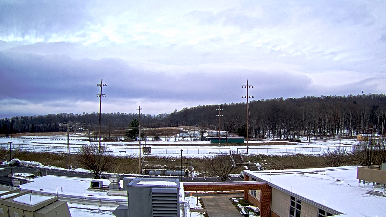 Thumbnail for current weather camera view from New Bloomfield ES in Bloomfield, Pennsylvania