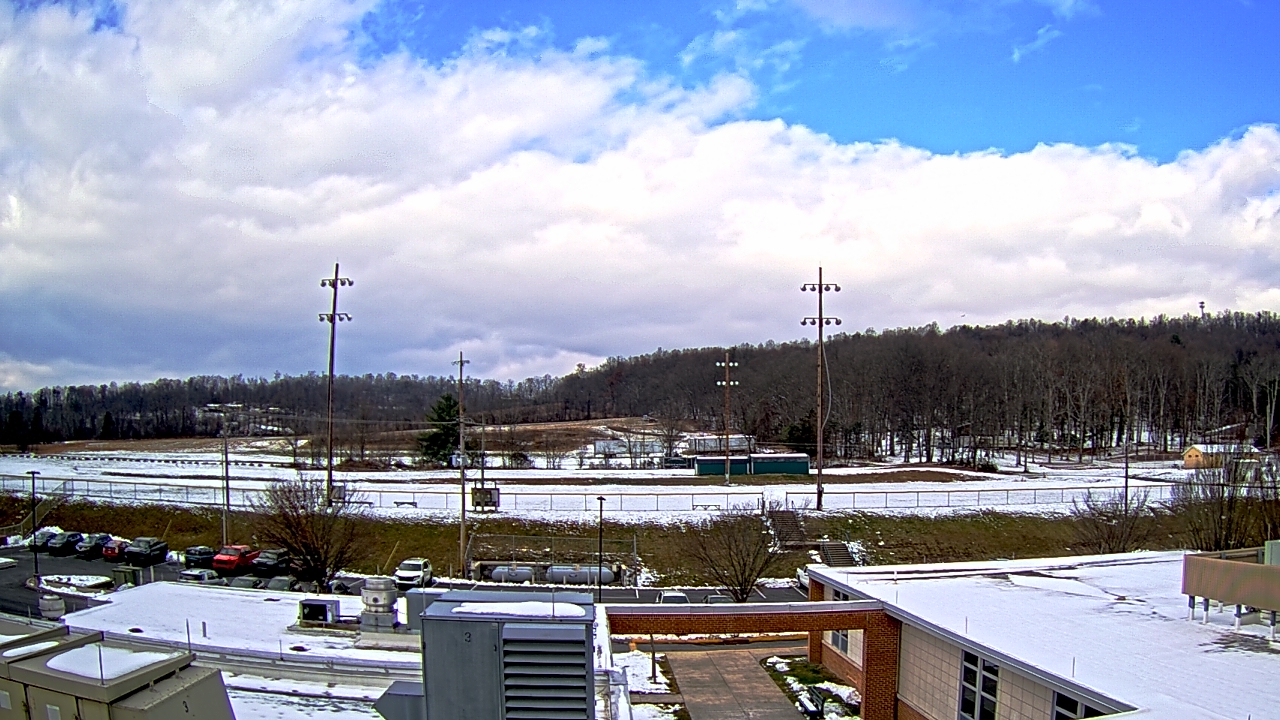 Thumbnail for current weather camera view from New Bloomfield ES in Bloomfield, Pennsylvania