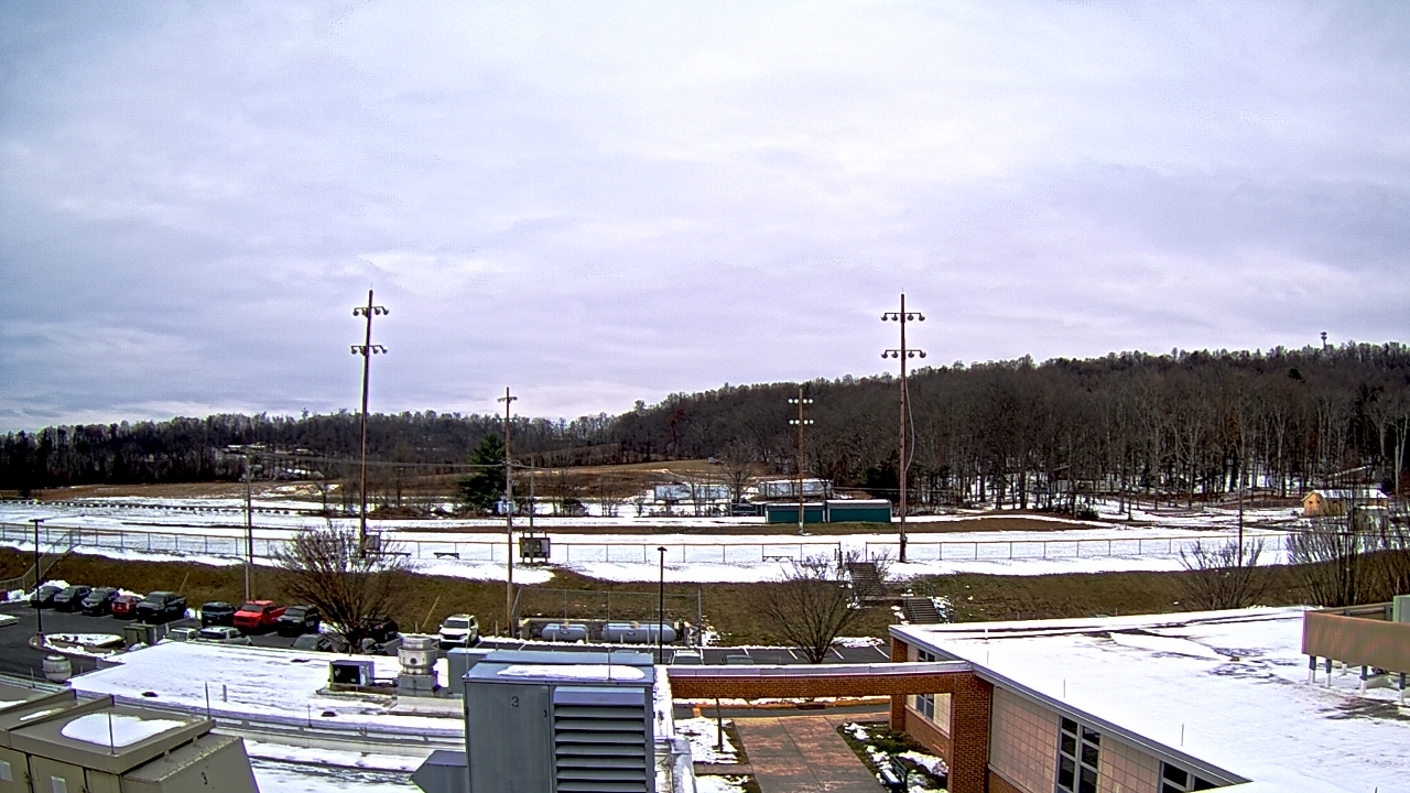Thumbnail for current weather camera view from New Bloomfield ES in Bloomfield, Pennsylvania