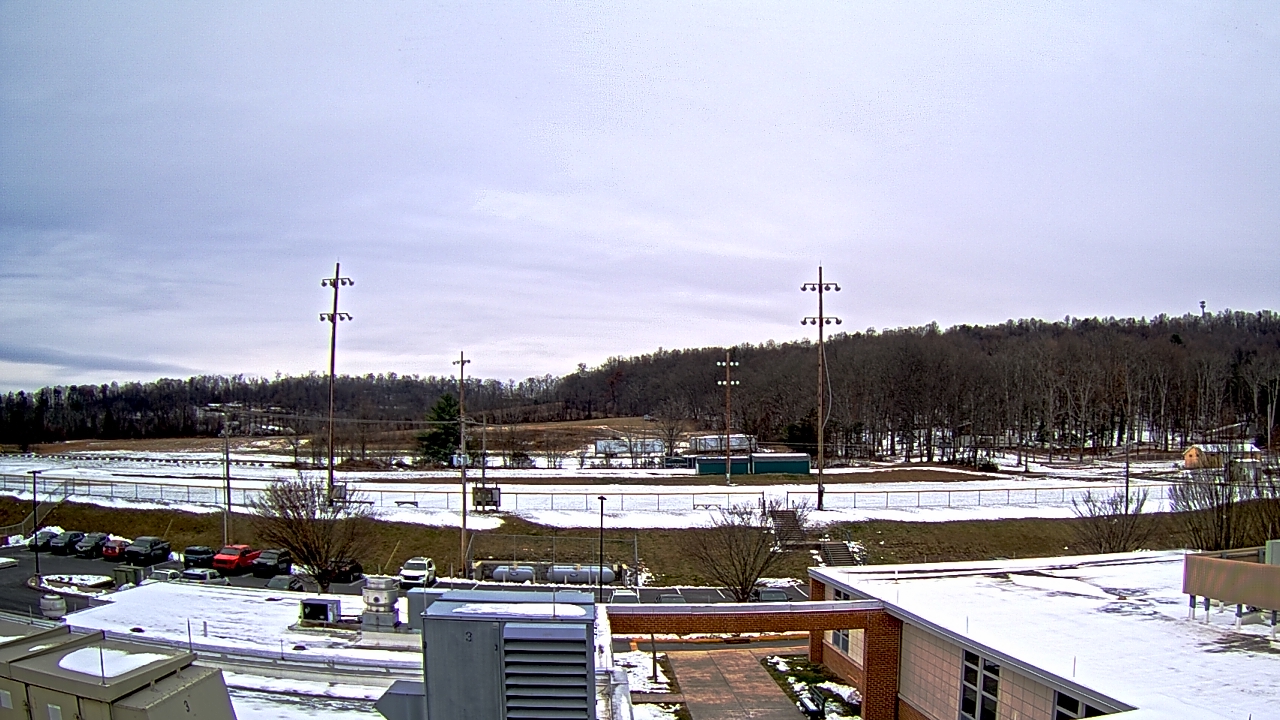 Thumbnail for current weather camera view from New Bloomfield ES in Bloomfield, Pennsylvania