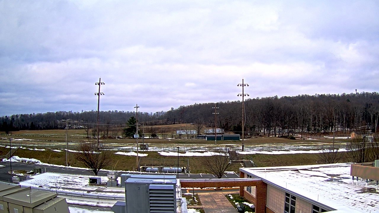Thumbnail for current weather camera view from New Bloomfield ES in Bloomfield, Pennsylvania