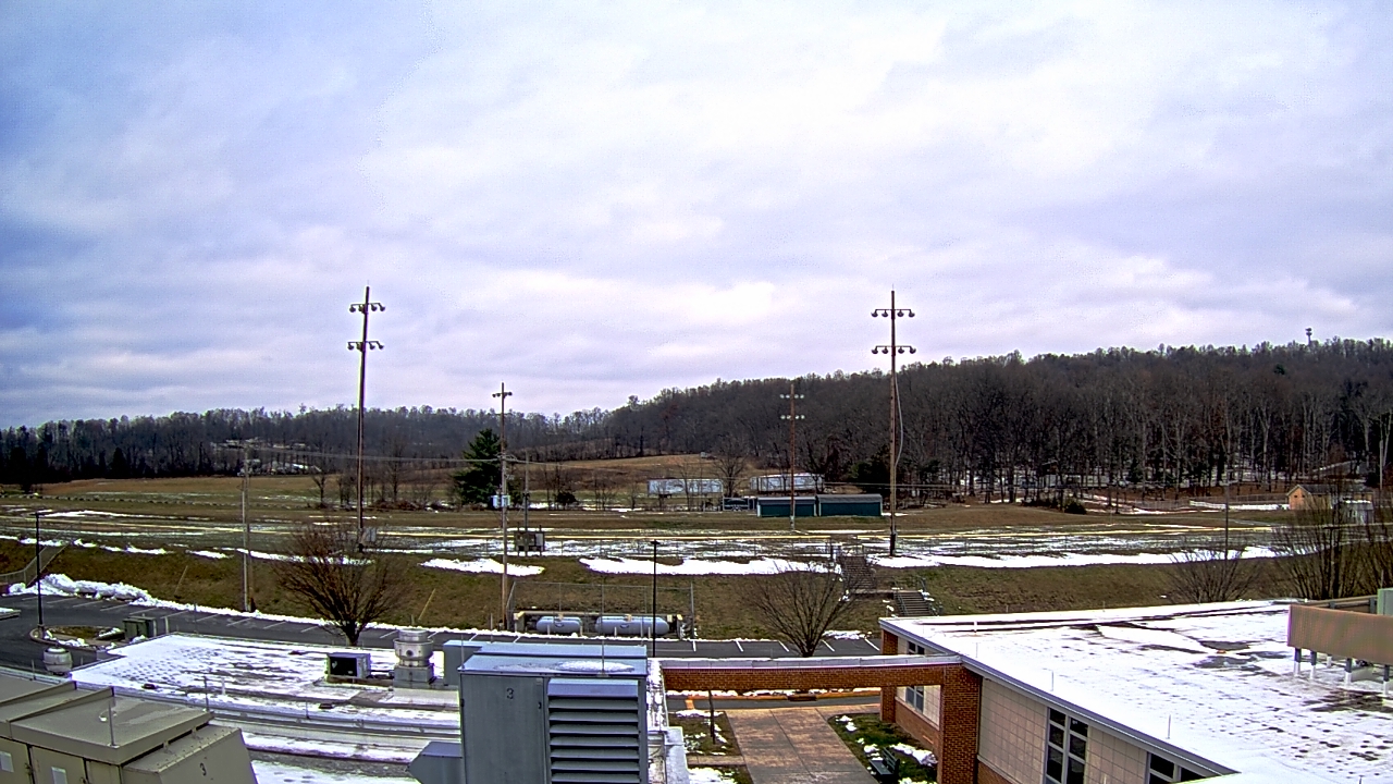 Thumbnail for current weather camera view from New Bloomfield ES in Bloomfield, Pennsylvania