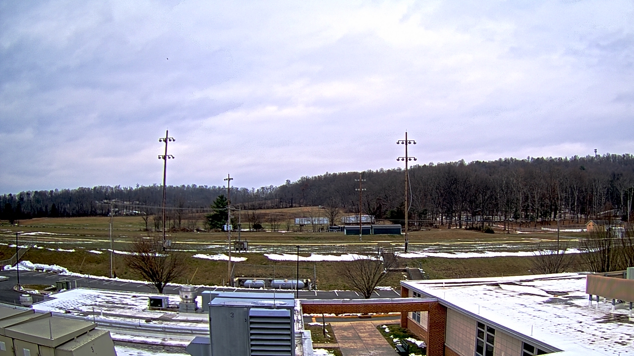 Thumbnail for current weather camera view from New Bloomfield ES in Bloomfield, Pennsylvania