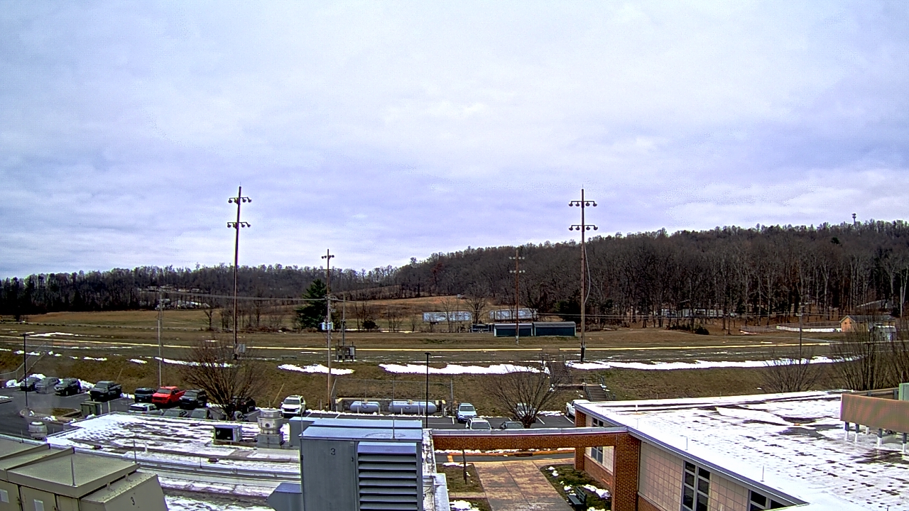 Thumbnail for current weather camera view from New Bloomfield ES in Bloomfield, Pennsylvania