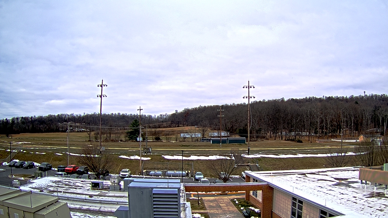 Thumbnail for current weather camera view from New Bloomfield ES in Bloomfield, Pennsylvania