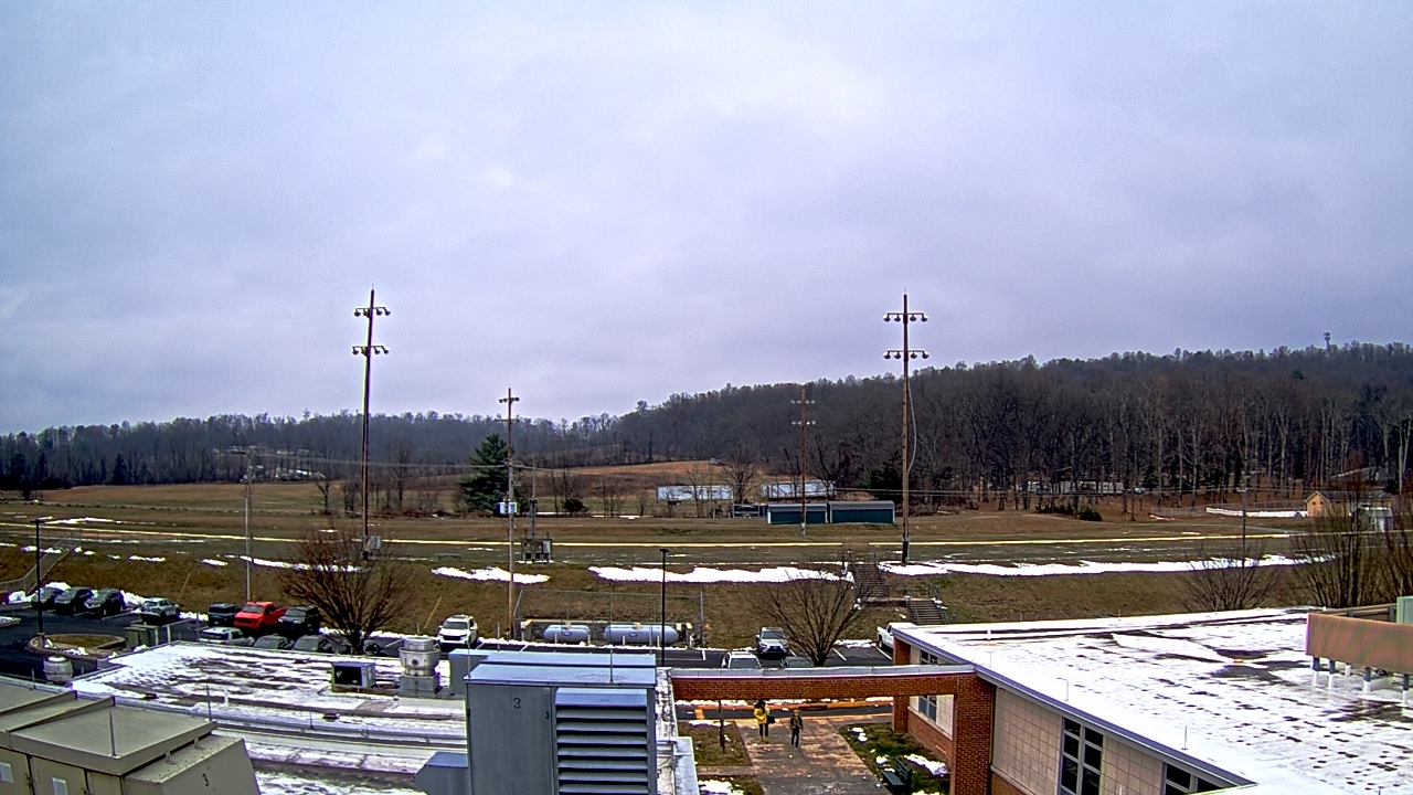 Thumbnail for current weather camera view from New Bloomfield ES in Bloomfield, Pennsylvania