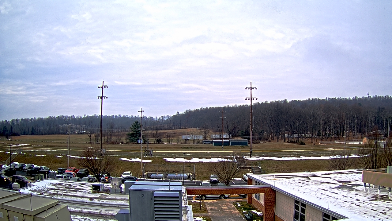 Thumbnail for current weather camera view from New Bloomfield ES in Bloomfield, Pennsylvania