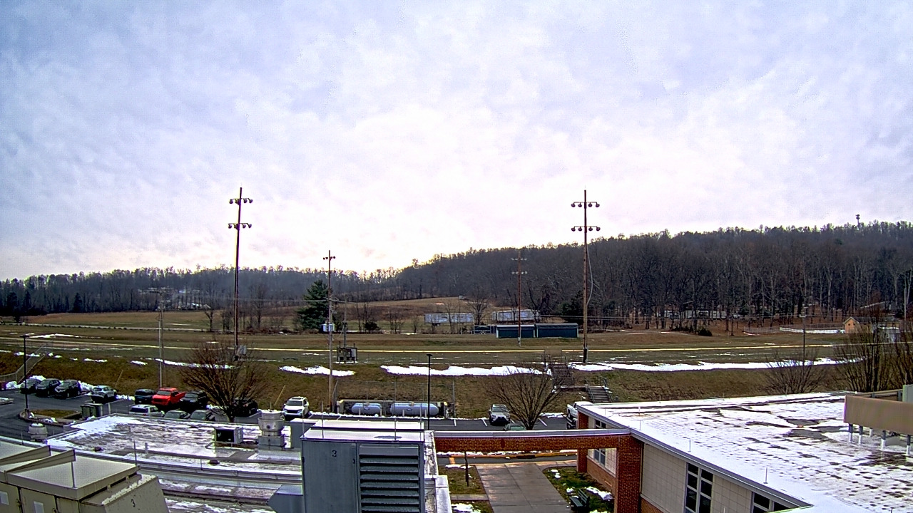 Thumbnail for current weather camera view from New Bloomfield ES in Bloomfield, Pennsylvania