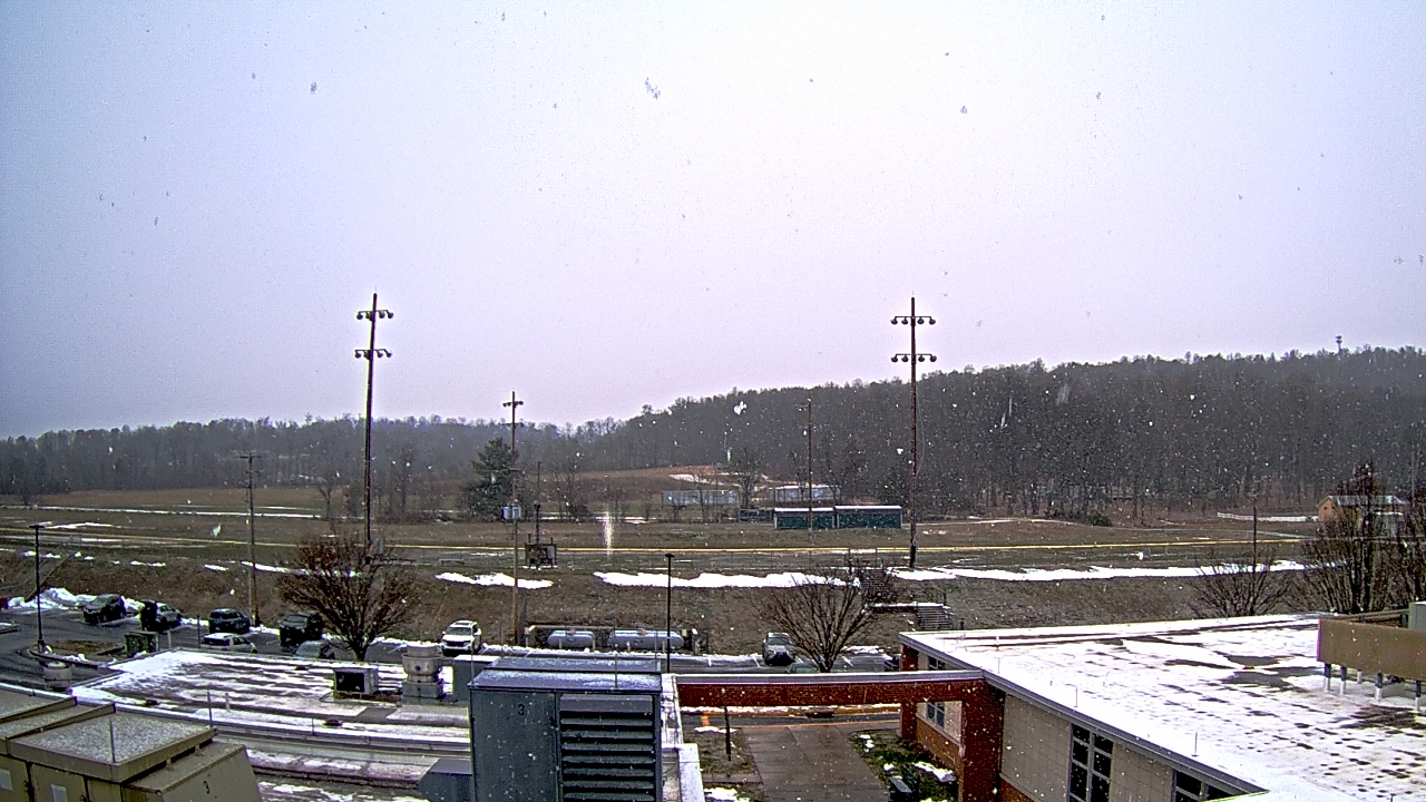 Thumbnail for current weather camera view from New Bloomfield ES in Bloomfield, Pennsylvania