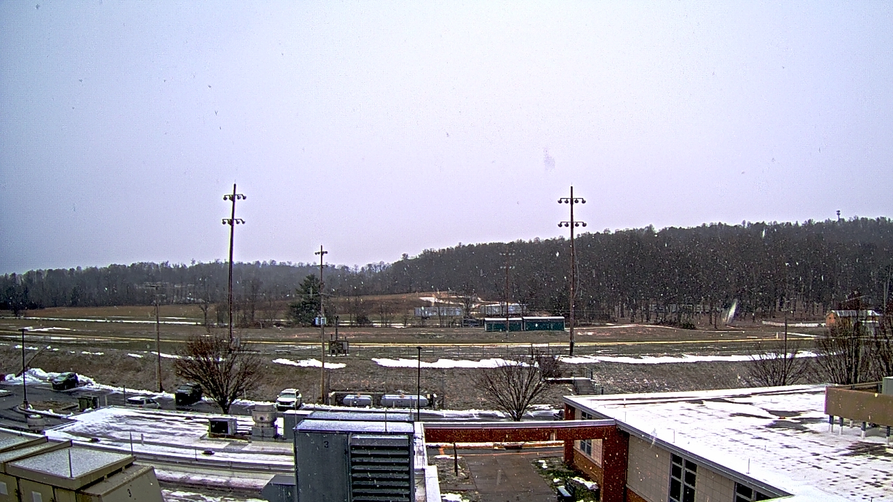 Thumbnail for current weather camera view from New Bloomfield ES in Bloomfield, Pennsylvania