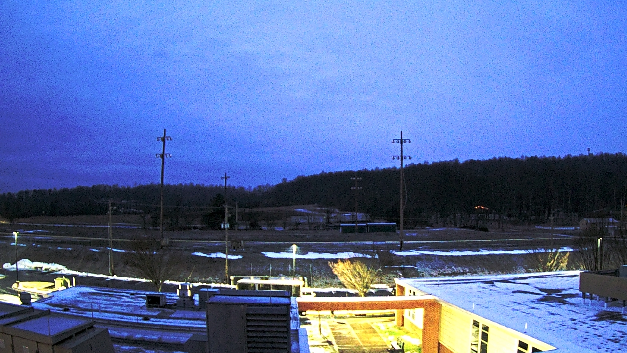 Thumbnail for current weather camera view from New Bloomfield ES in Bloomfield, Pennsylvania