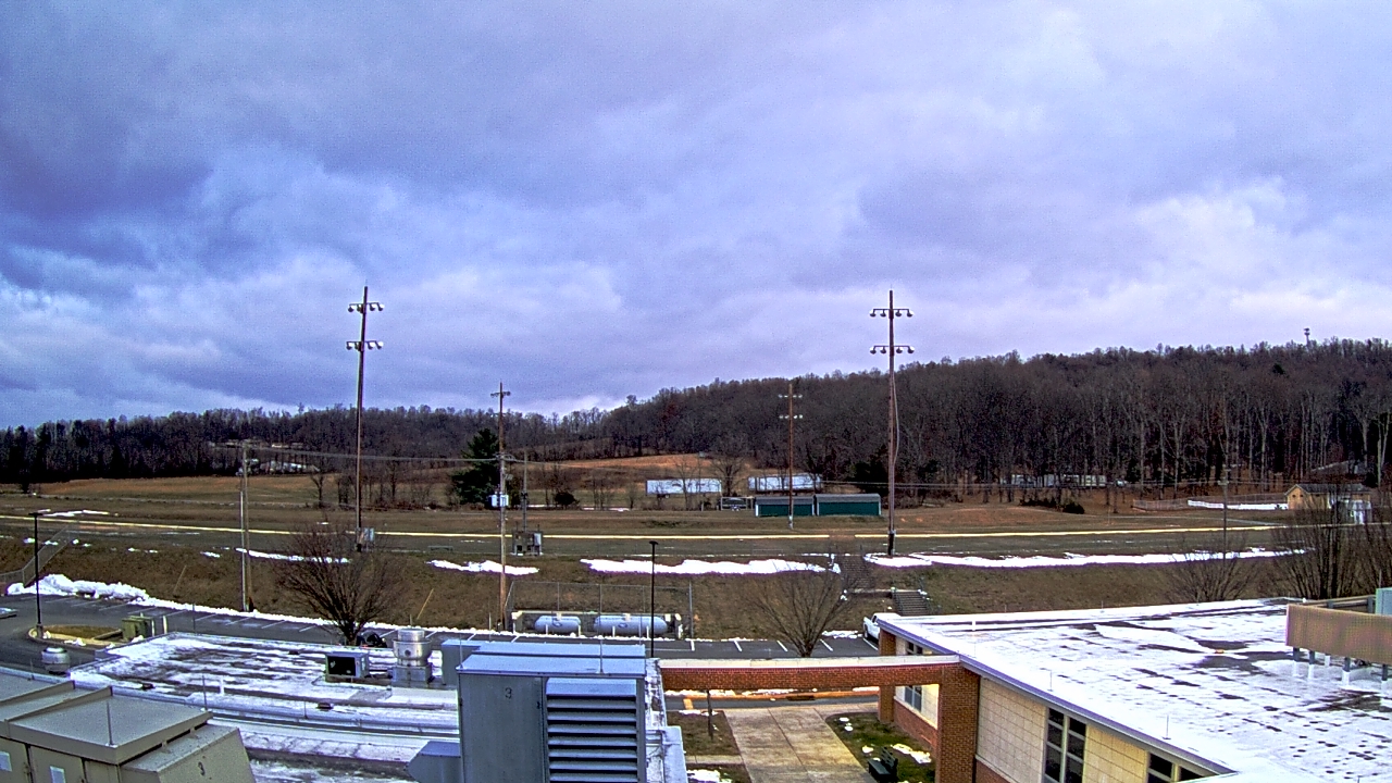 Thumbnail for current weather camera view from New Bloomfield ES in Bloomfield, Pennsylvania