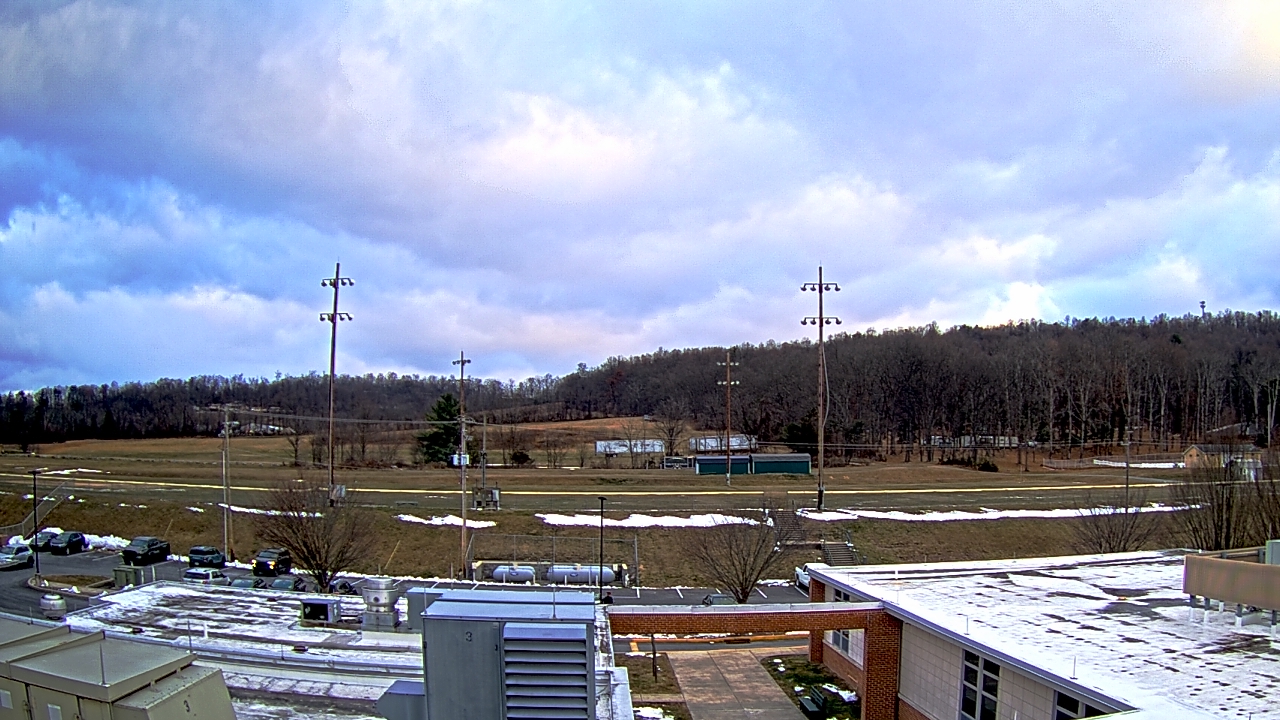 Thumbnail for current weather camera view from New Bloomfield ES in Bloomfield, Pennsylvania