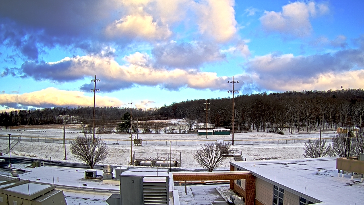 Thumbnail for current weather camera view from New Bloomfield ES in Bloomfield, Pennsylvania