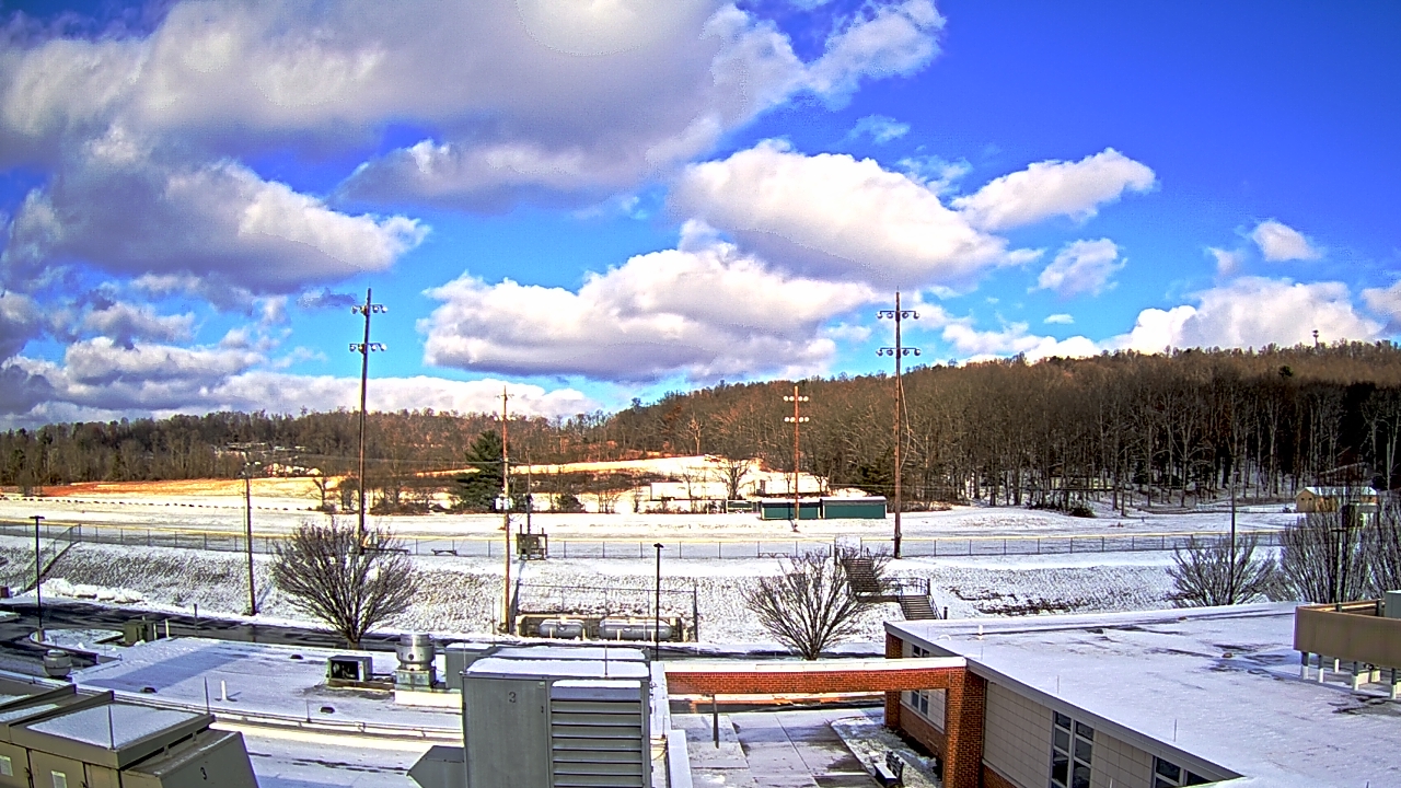 Thumbnail for current weather camera view from New Bloomfield ES in Bloomfield, Pennsylvania
