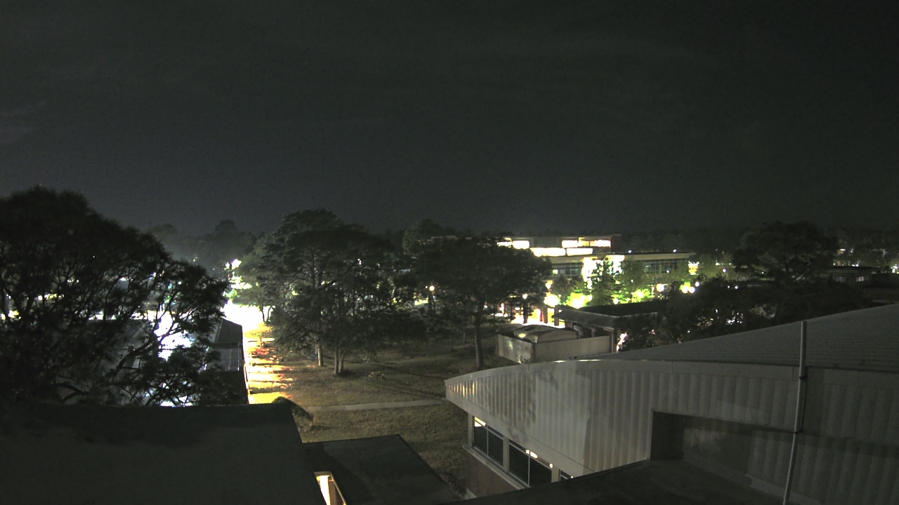 Thumbnail for current weather camera view from Northwest Florida State College - Science Building in Niceville, Florida
