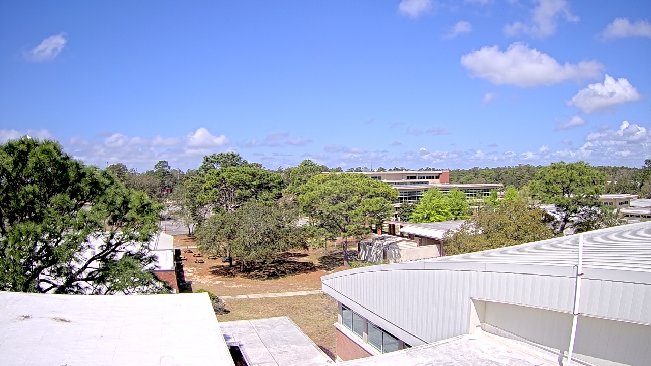 Thumbnail for current weather camera view from Northwest Florida State College - Science Building in Niceville, Florida