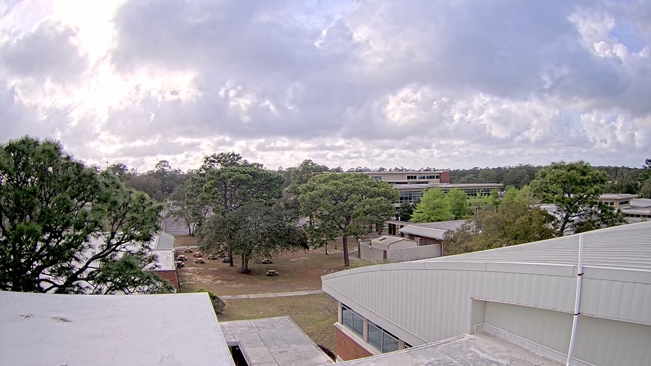 Thumbnail for current weather camera view from Northwest Florida State College - Science Building in Niceville, Florida