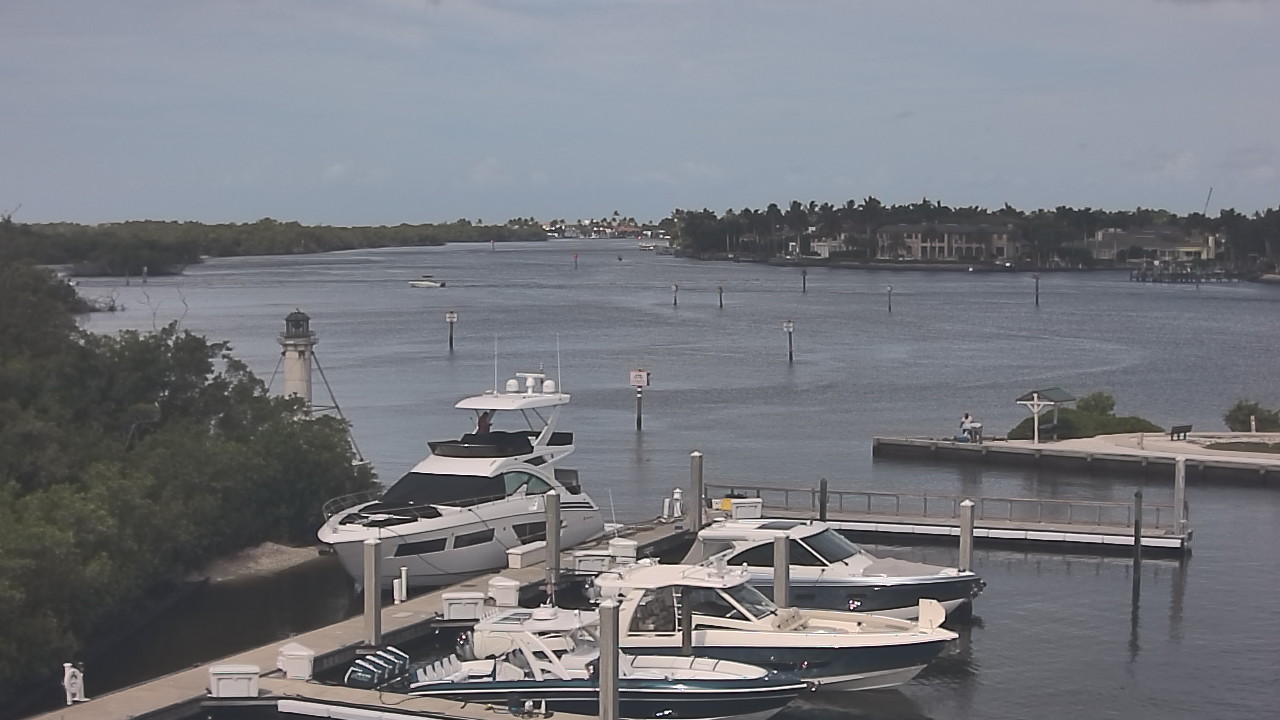 Thumbnail for current weather camera view from Hamilton Harbor Yacht Club in Naples, Florida