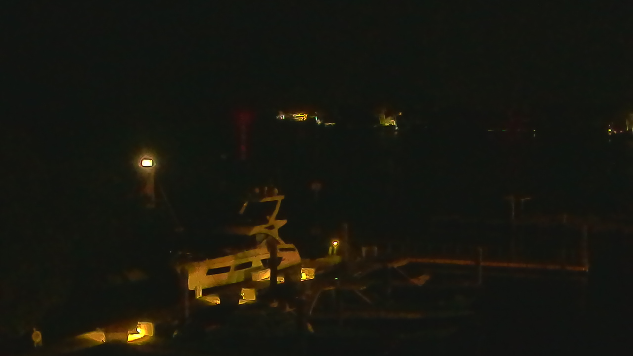 Thumbnail for current weather camera view from Hamilton Harbor Yacht Club in Naples, Florida