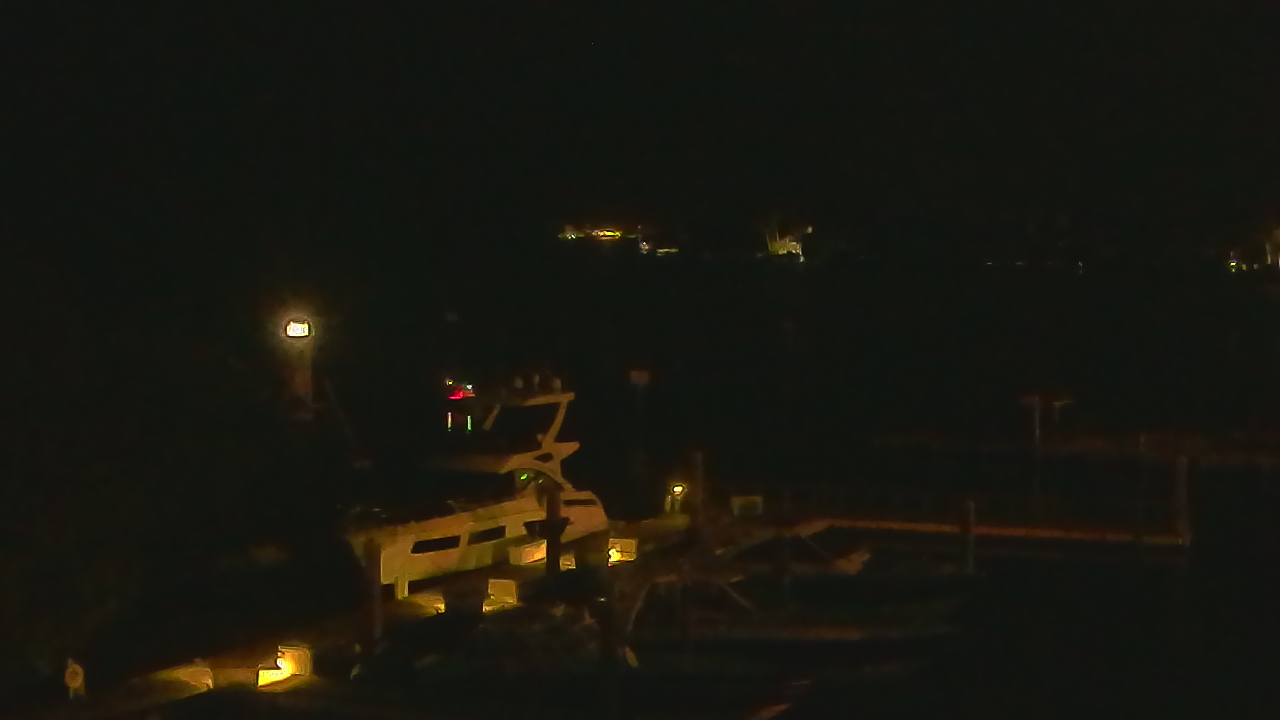 Thumbnail for current weather camera view from Hamilton Harbor Yacht Club in Naples, Florida