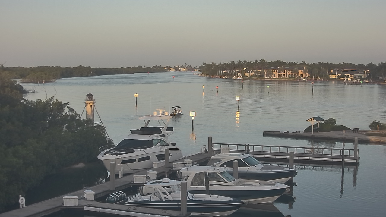 Thumbnail for current weather camera view from Hamilton Harbor Yacht Club in Naples, Florida