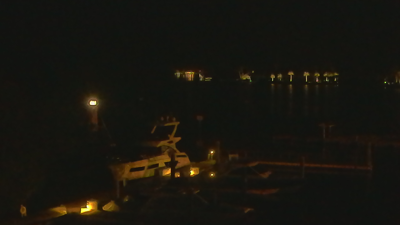 Thumbnail for current weather camera view from Hamilton Harbor Yacht Club in Naples, Florida