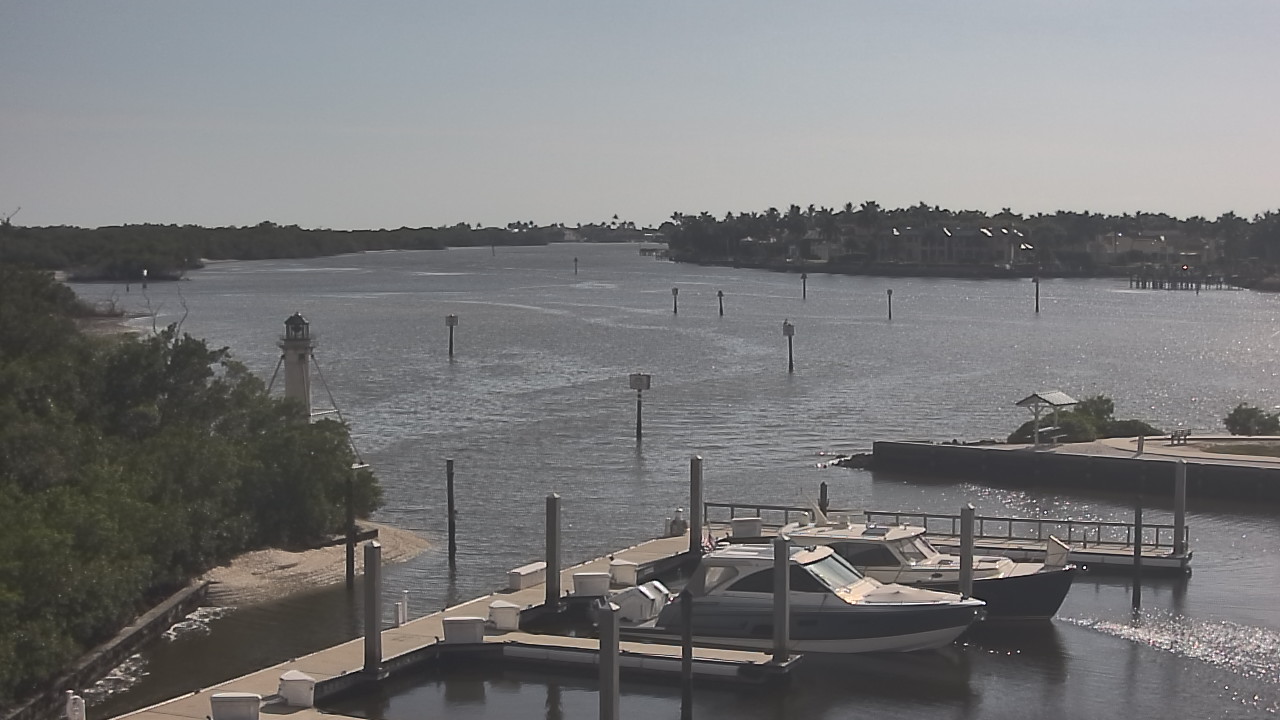 Thumbnail for current weather camera view from Hamilton Harbor Yacht Club in Naples, Florida