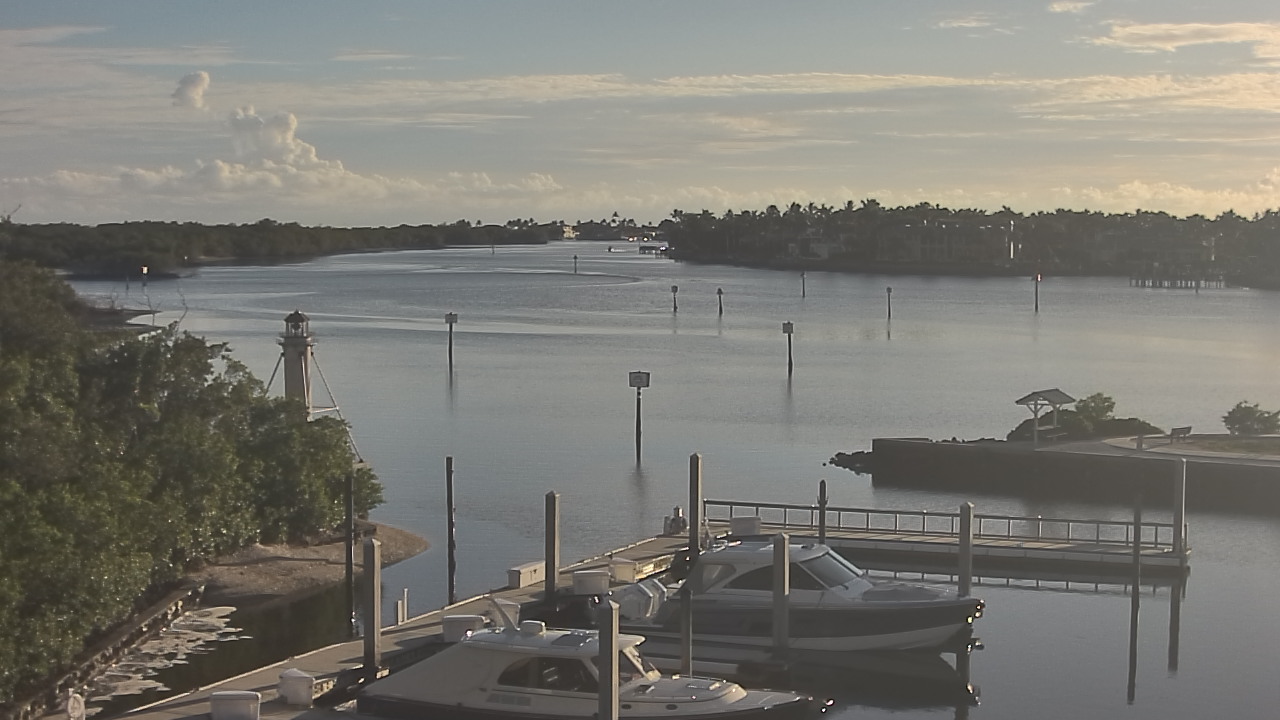Thumbnail for current weather camera view from Hamilton Harbor Yacht Club in Naples, Florida
