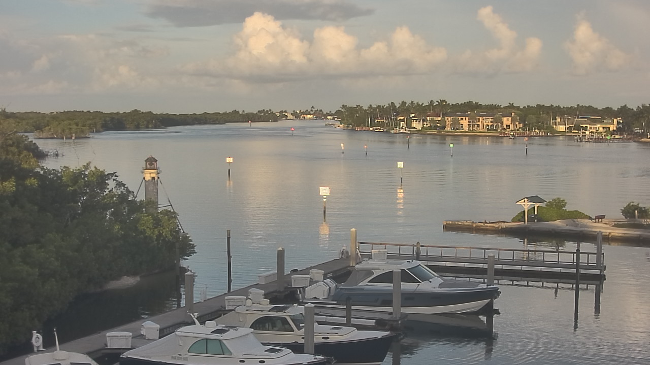 Thumbnail for current weather camera view from Hamilton Harbor Yacht Club in Naples, Florida