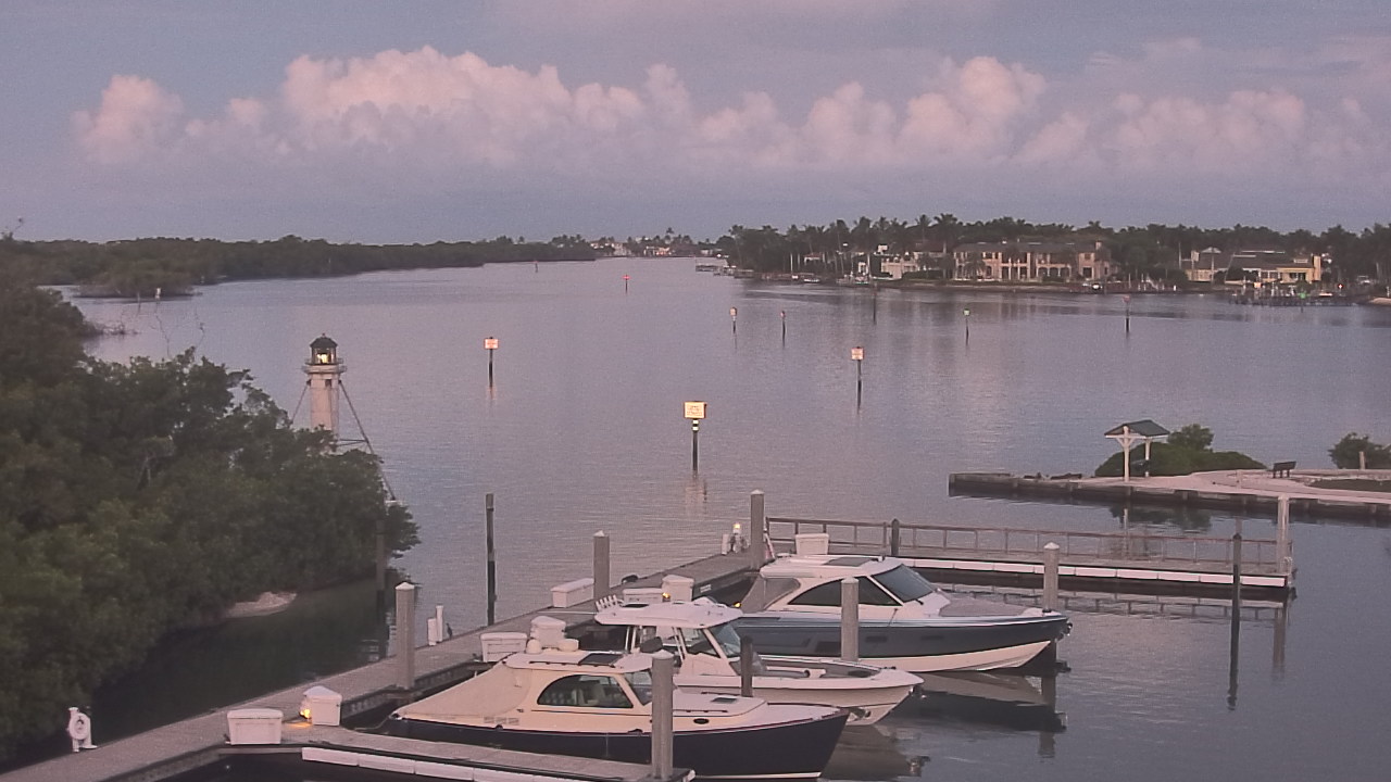 Thumbnail for current weather camera view from Hamilton Harbor Yacht Club in Naples, Florida