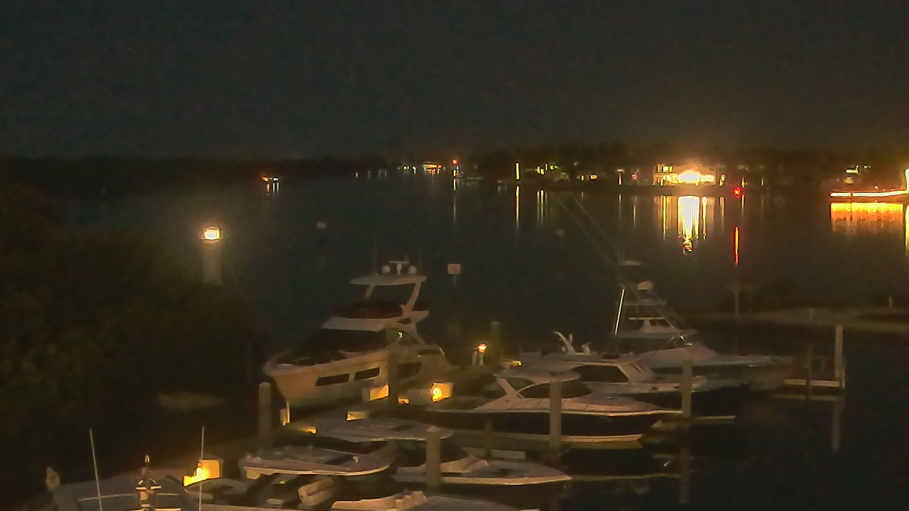 Thumbnail for current weather camera view from Hamilton Harbor Yacht Club in Naples, Florida