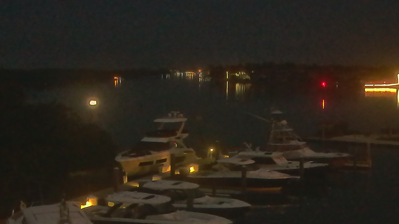 Thumbnail for current weather camera view from Hamilton Harbor Yacht Club in Naples, Florida